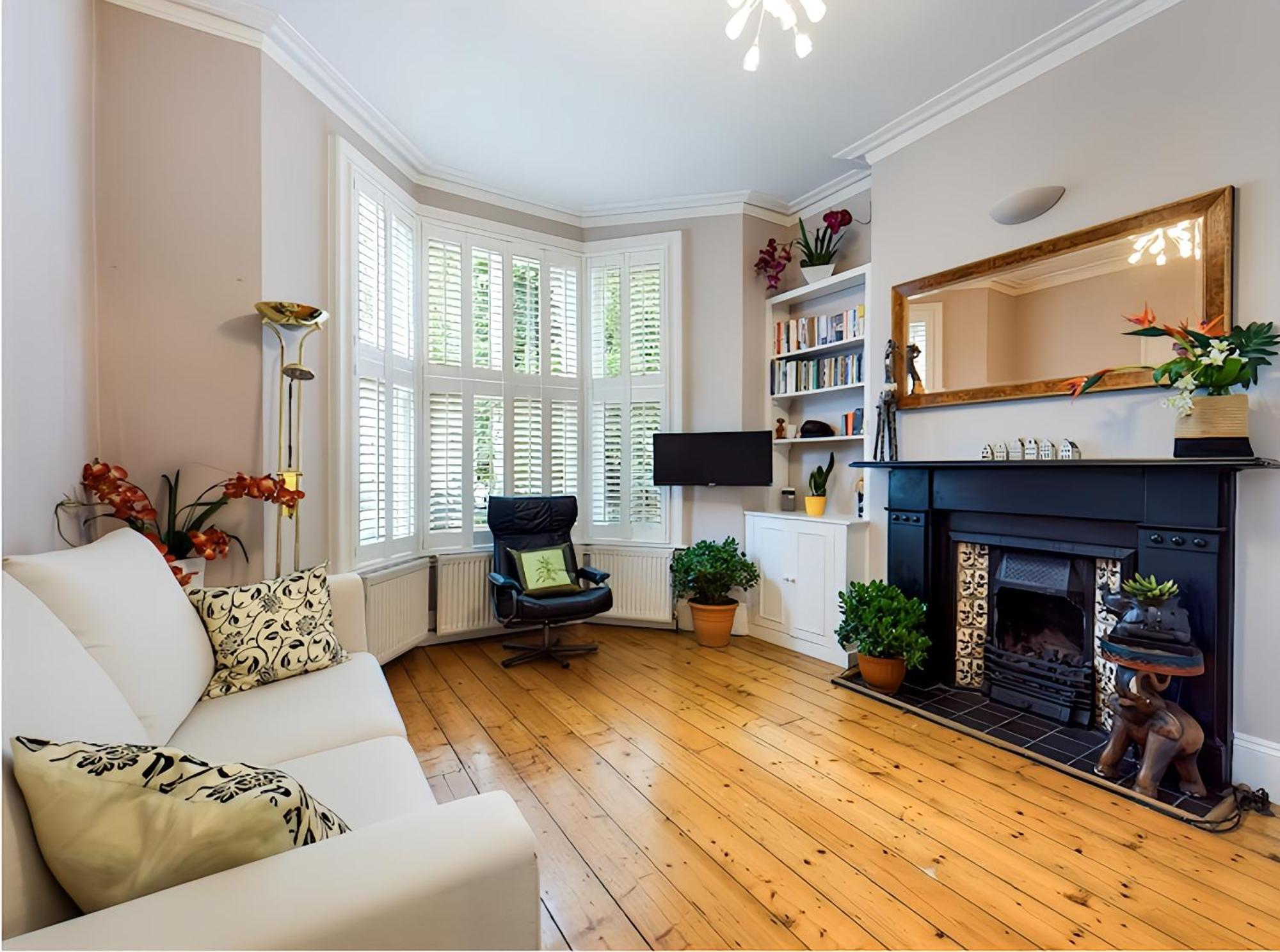 The Clapham Apartment With Private Patio London Ngoại thất bức ảnh