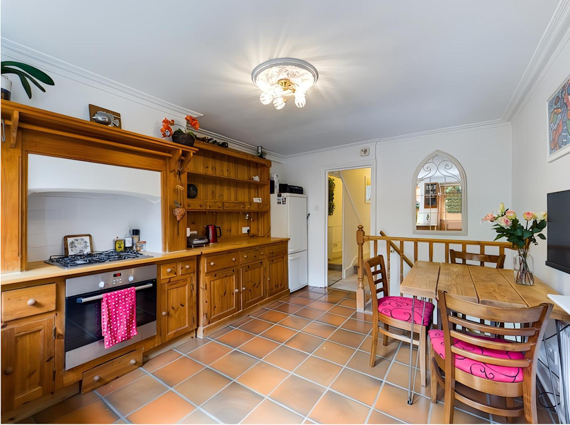 The Clapham Apartment With Private Patio London Ngoại thất bức ảnh