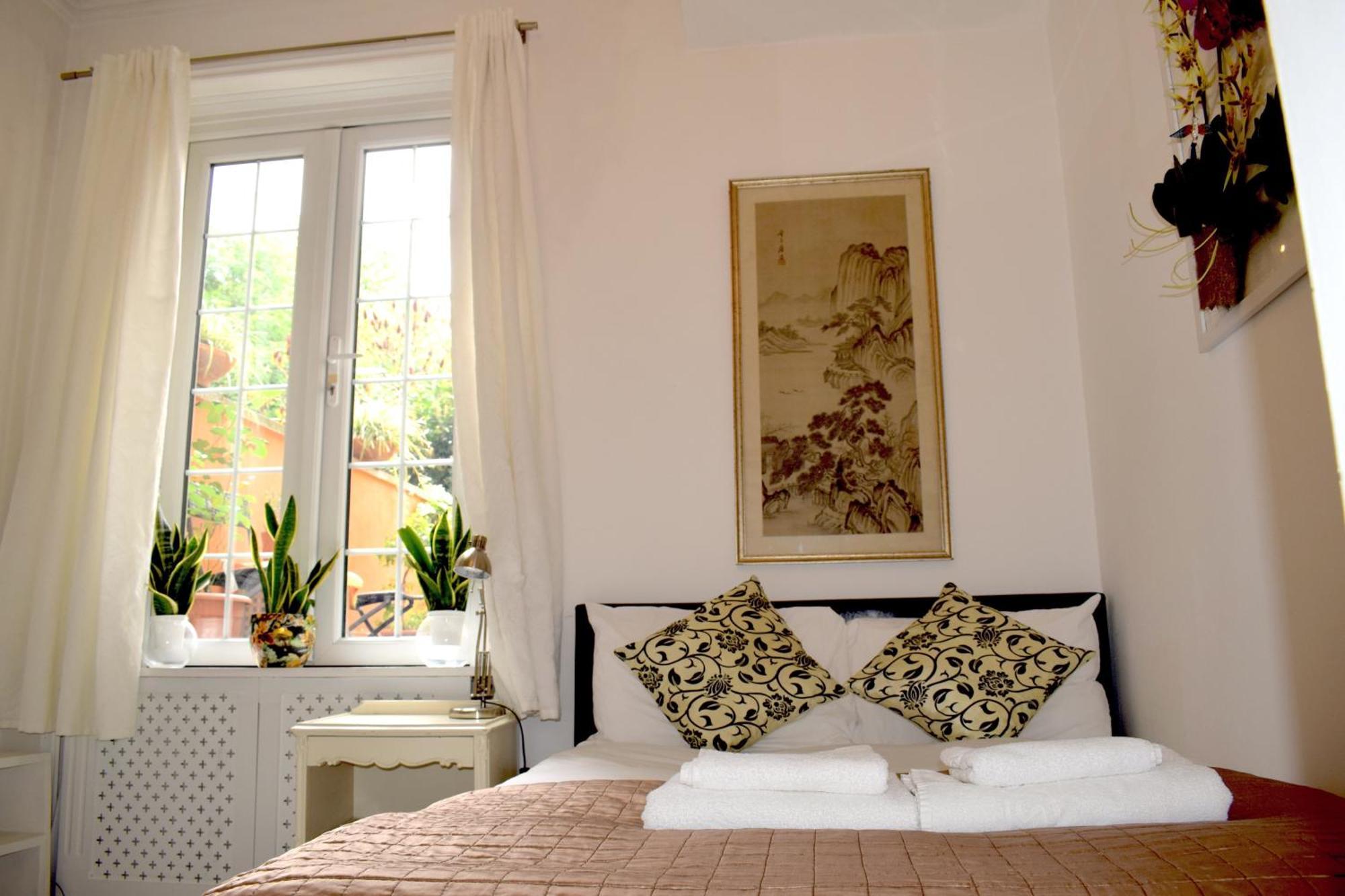 The Clapham Apartment With Private Patio London Ngoại thất bức ảnh